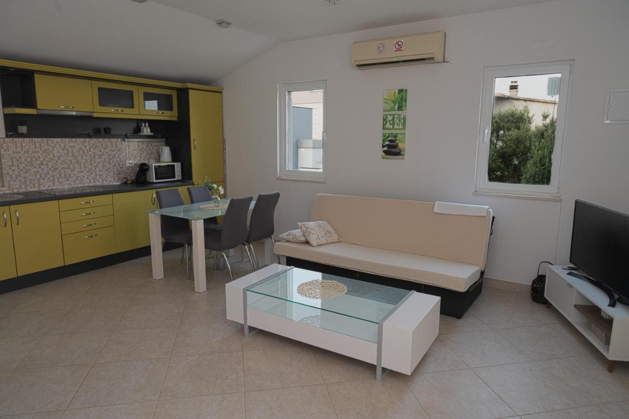 Villa Vinko Trogir Buitenkant foto